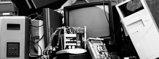 Smaltimento rifiuti di apparecchiature elettriche ed elettroniche (RAEE)